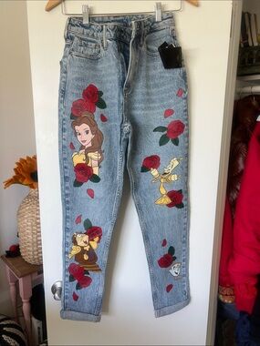 Her Universe Jeans Beauty and the Beast Belle Rose Artwork Rare Disney Fan RARE